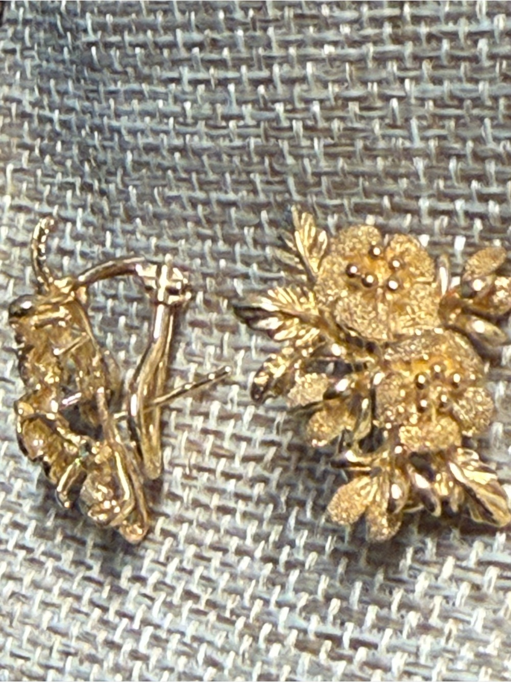 14k gold floral and leaf cluster earrings - Elegant Women's Jewelry